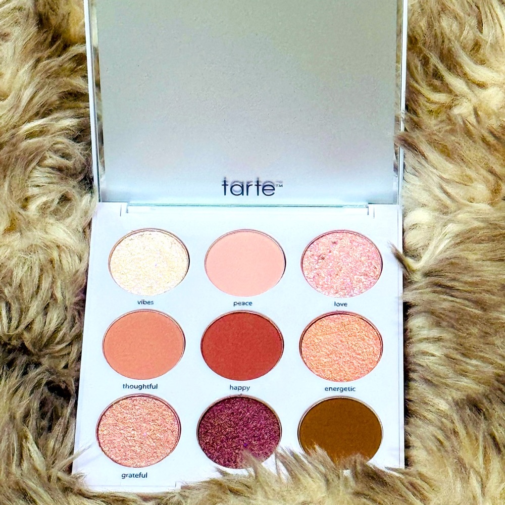 New! Tart eye shadow palette

Limited Edition Eyeshadow Palette
